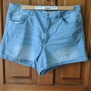 High Waisted Denim Short.